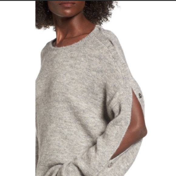 Anthropologie Leith Snap Shoulder Arm Gray Oversized Sweater - S - Picture 13 of 13